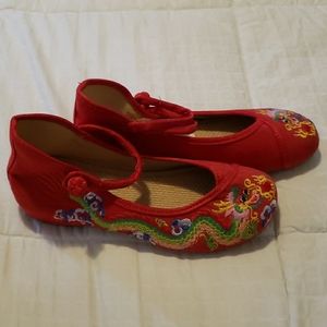 Embroidered cotton summer flats